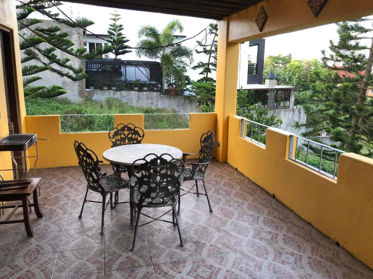 Tagaytay Bnr Guesthouse 4Br With Balcony 12-14 Guest Tagaytay City Екстер'єр фото